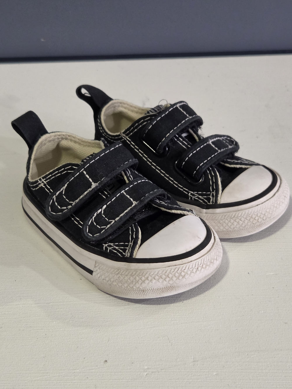 Converse All Star Toddler Size 3 ShoesKids Black Canvas Velcro Sneakers
